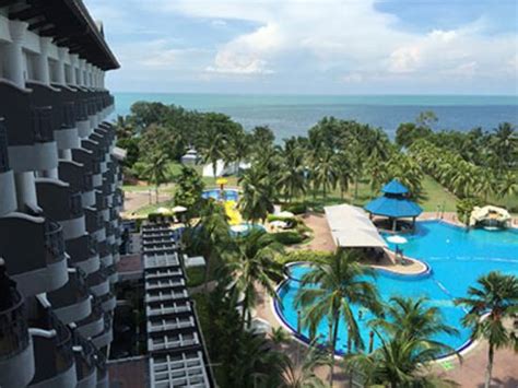 Hotel type:business hotel, designer hotel, spa hotel, boutique hotel, resort. view of sea view room balcony over looking pool n sea ...