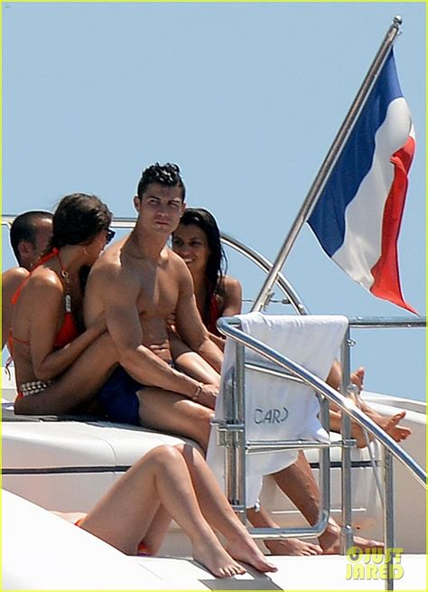 Cristiano Ronaldo And Irina Shayks French Vacation Cristiano Ronaldo