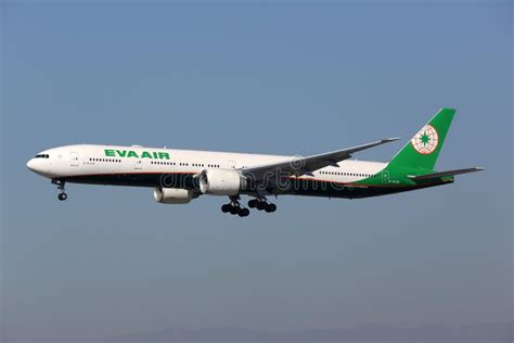 B 16713长荣航空，波音777 300er 编辑类图片 图片 包括有 布尔人 启运 上升 伊斯坦布尔 74020505