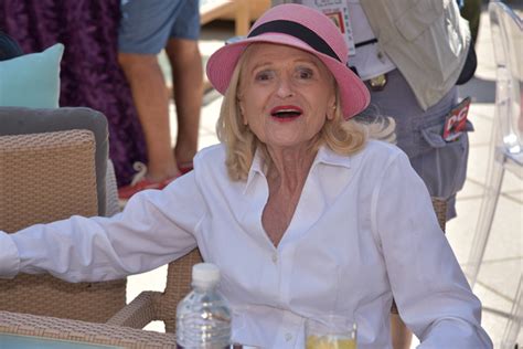 Tmd Enterprises Photography And Videography Breaking News Edith Windsor Has Died At 88