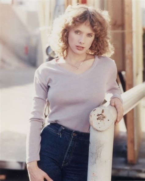 Glamorous Photos Of Rosanna Arquette In The S And S Vintage News Daily