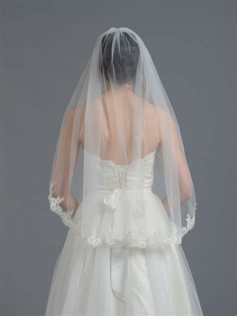 Bridal Wedding Veil Elbow Fingertip Alencon Lace V036 V036