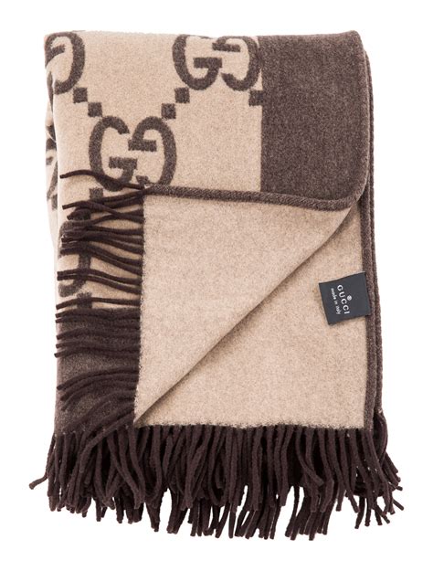 Gucci Gg Throw Blanket Brown Throws Pillows And Throws Guc217178
