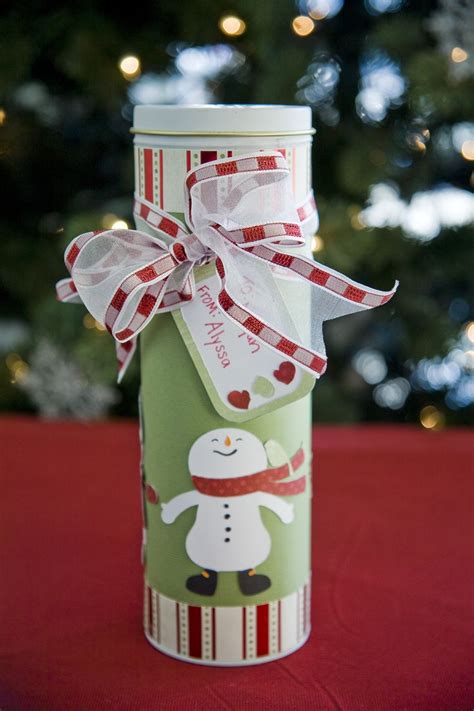 Snowmen T Tin Christmas Crafts For Ts Pringles Can Crafts