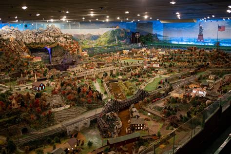 Roadside America's idealized miniature version of the U.S. is for sale ...