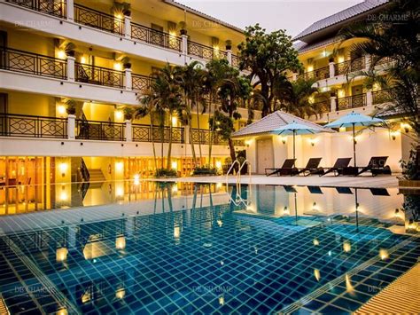 Baankhun chiang mai hotel is a budget friendly hotel offering a flat screen tv and air conditioning in the rooms, and it is easy to stay connected during your stay as free wifi is offered to guests. Best Hotels in Chiang Mai Thailand #affiliate in 2019 ...