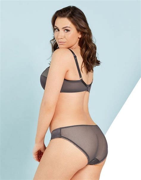 Sophie Simmons Sexy Photos Thefappening