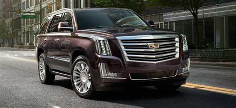 Escalade carries over to 2017 unchanged; 2017 Cadillac Escalade Review, Price, Changes, Colors
