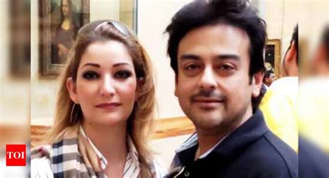 Adnan Sami Takes Wife To Her Dream City Hindi Movie News Times Of India