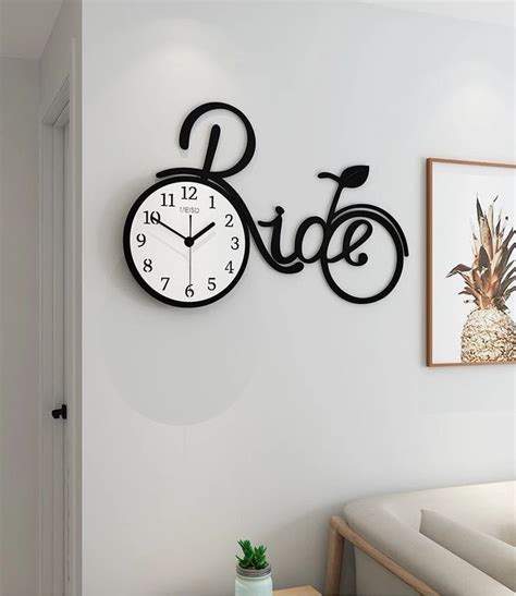 Latest Attractive Modern Wall Clocks Design Ideas For Home Decoration