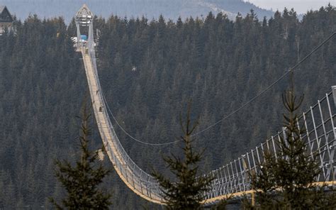 Powstaje Najdłuższy Wiszący Most Dla Pieszych W Czechach