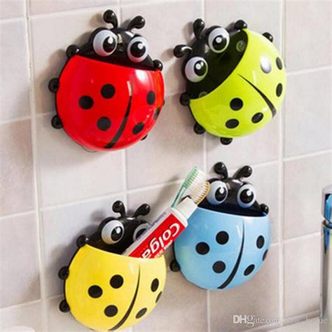 Cute Ladybug Cartoon Ladybug Toothbrush Holder Set Suction Hooks Household Item For Bathroom