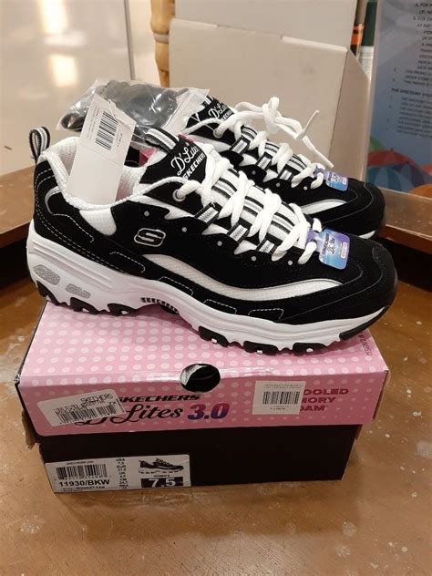 Skechers Dlites Biggest Fan Blackwhite Womens Fashion Footwear Sneakers On Carousell