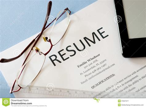 Desain cv menarik desain cv keren desain cv kreatif. Resume stock image. Image of employ, search, application - 31827077