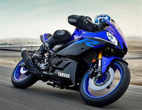 En busca de tu espíritu deportivo. Yamaha YZF-R3 300 2019 - Galerie moto - MOTOPLANETE