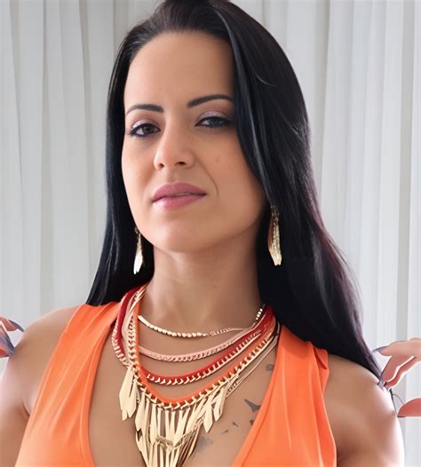 Liandra Andrade Actress Age Weight Biography Boyfriend Wiki Height Photos And More