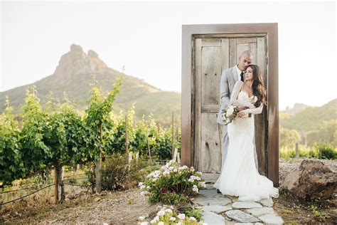 Detailed Guide To Your Saddlerock Ranch Wedding Sergey Green