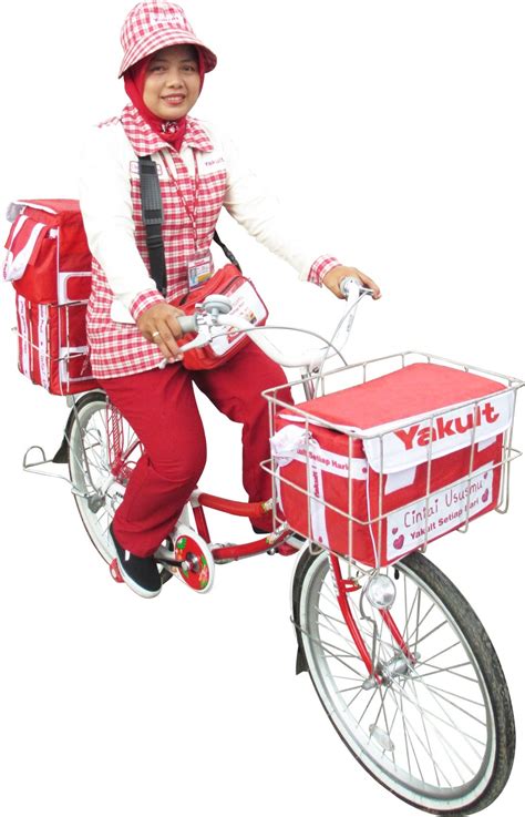 Yakult Lady