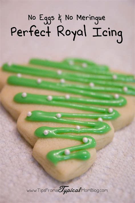 Royal icing is just a mixture of powdered sugar and egg whites. 63 Festive Christmas Cookie Recipes: Royal Icing without ...