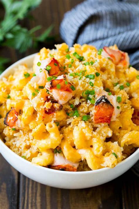 One heaping cup of comfort food for just under 400 calories. Lobster Mac and Cheese - Dinner at the Zoo