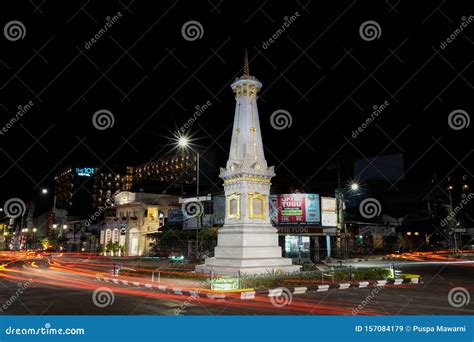 Tugu Jogja With Beautiful Lights The Most Popular Landmark Of