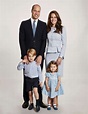 Prince William and Princess Kate share adorable family Christmas card ...