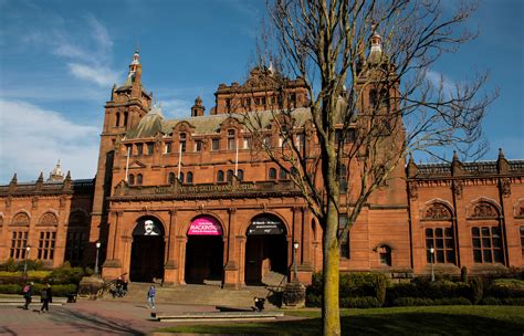 Kelvingrove Art Gallery And Museum Holme And Away