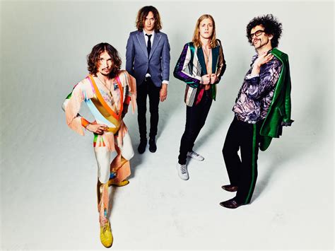 The Darkness Tour De Prance And New Album Pinewood Smile Front