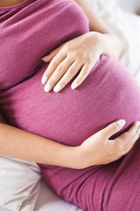 Excessive Itching During Pregnancy Everything To Know The Everymom