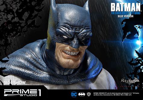 Batman The Dark Knight Returns Blue Version Bust