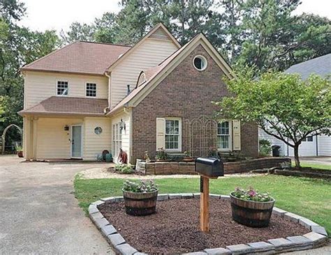 Browse through our real estate listings in atlanta, ga. Atlanta Georgia real estate: Salary needed to buy average ...