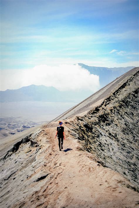 Indonesia Gunung Bromo Restlessea
