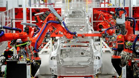 Heres Whats Really Going On In Teslas Factory Ft Alphaville