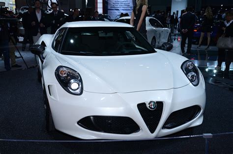 2015 Alfa Romeo 4c Launch Edition Make Us Debut Automobile