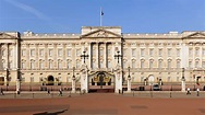 Cómo son y cuánto cuestan los millonarios castillos de la reina Isabel ...