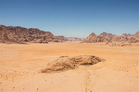 Desert Landscape Rock Sky Sand Nature Wallpapers Hd Desktop And