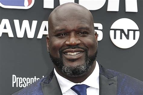 Shaquille Oneal Hilft Bei Autopanne