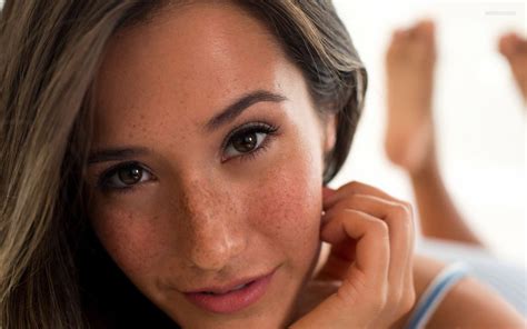 Eva Lovia Pornstar Women Face Freckles Hd Wallpapers Desktop And Mobile Images Photos