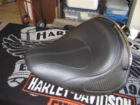 This seat model designed specifically for softail deluxe models. 2007 Harley Softail " Deluxe" Solo Saddle-NEW!!! - Harley ...