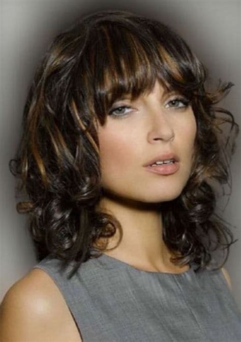 Maybe you would like to learn more about one of these? The most fashionable haircuts and hairstyles for medium ...