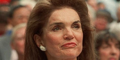Auction Features Jewels Once Owned By Spanish Queen Jackie O Huffpost