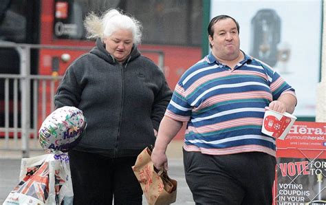 Too Fat To Work Couple Steve And Michelle Beer Have Kfc Bargain