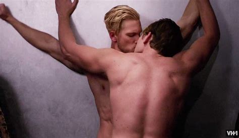 Male Celebrity Adam Senn Gay Kissing And Shirtless It