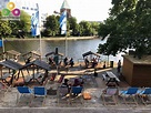 Strandbar gestrandet an der Janowitzbrücke im Mitte | Strandbar s ...