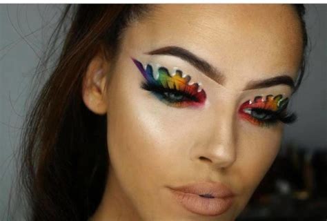 Pride Makeup Looks That Made Our Jaws Drop 3 Fashionisers©