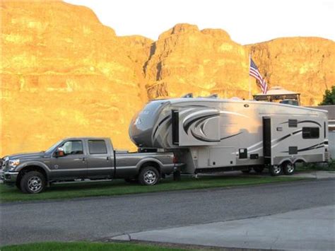 We did not find results for: Best 2017 Trucks for Towing a 5th Wheel | etrailer.com