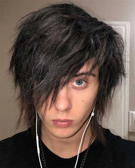 40 Best Emo Hairstyles For Guys To Fit Your Edgy Personality