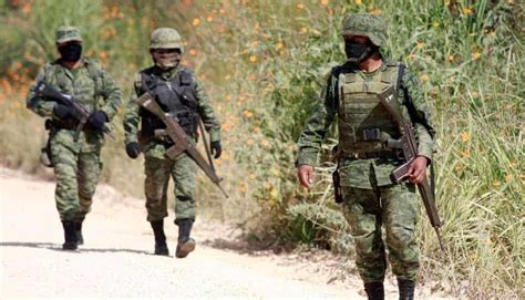 Soldados Mexicanos Confrontan A Militares En Eeuu