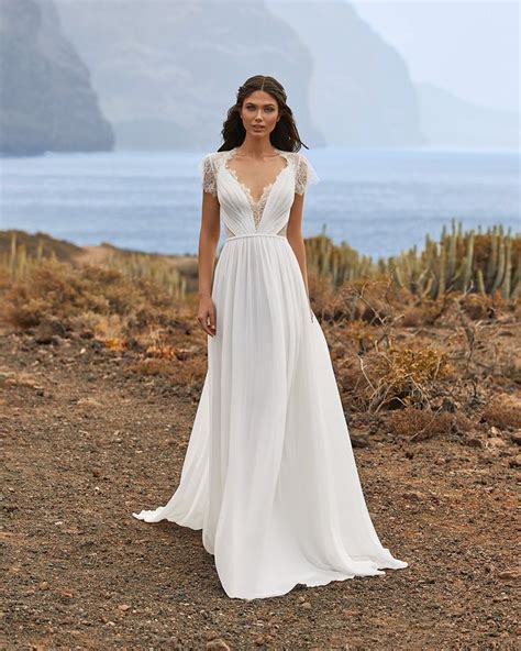 21 top greek wedding dresses for glamorous look glamorous bride short wedding dress beach