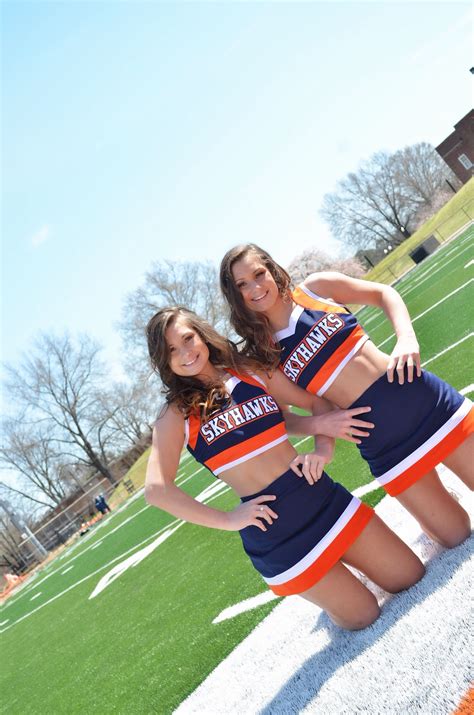 Cheerleading Twins Pose College Senior Photo Cheerleader Senior